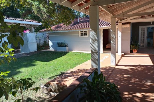 Casa à venda com 3 quartos, 300m² em Chácaras São Bento, Valinhos