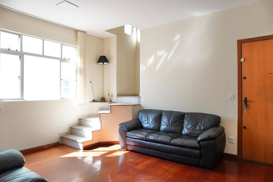 Apartamento à venda com 3 quartos, 174m² em Floresta, Belo Horizonte