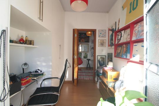 Quarto 2 de casa à venda com 2 quartos, 80m² em Vila Marari, São Paulo