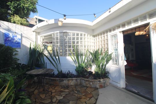 Jardim / entrada de casa à venda com 2 quartos, 80m² em Vila Marari, São Paulo