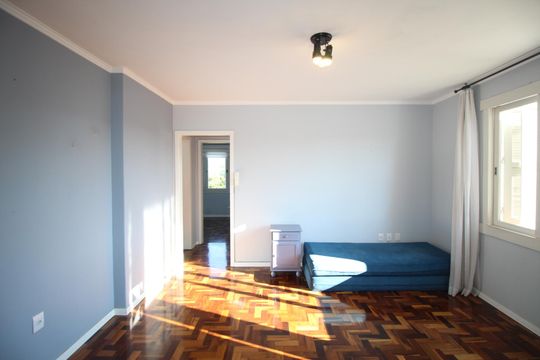 Sala de apartamento à venda com 3 quartos, 78m² em São Geraldo, Porto Alegre