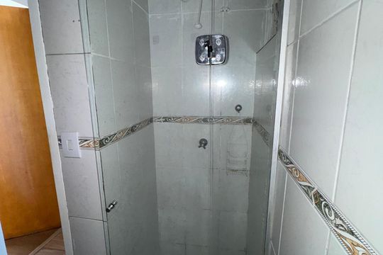 Apartamento à venda com 1 quarto, 44m² em Guará I, Brasília