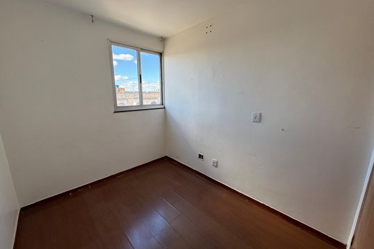 Quarto 2 de apartamento à venda com 1 quarto, 44m² em Guará I, Brasília