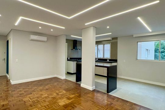 Sala de apartamento para alugar com 3 quartos, 110m² em Jardim Paulista, São Paulo