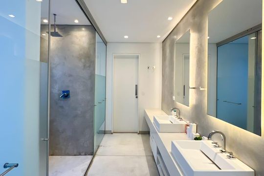 Banheiro de casa de condomínio à venda com 3 quartos, 308m² em Alphaville, Santana de Parnaíba
