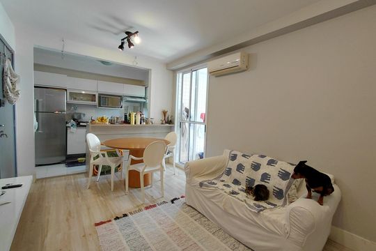 Apartamento à venda com 2 quartos, 53m² em Cristal, Porto Alegre