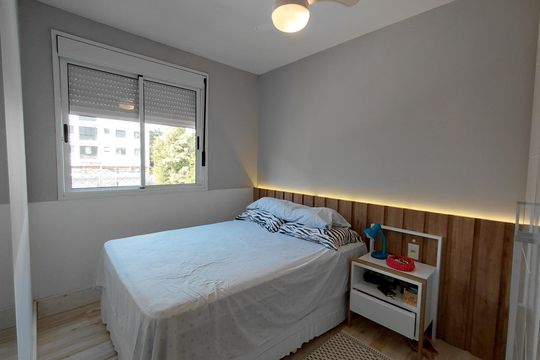 Apartamento à venda com 2 quartos, 53m² em Cristal, Porto Alegre