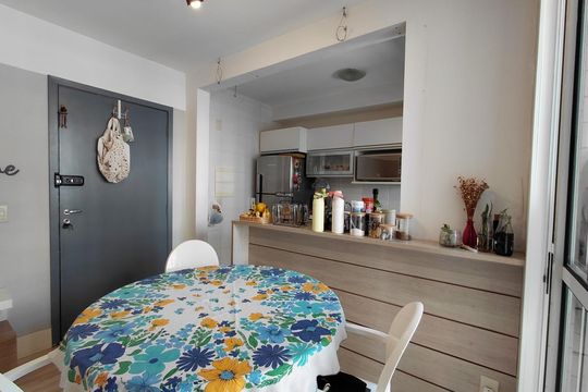 Apartamento à venda com 2 quartos, 53m² em Cristal, Porto Alegre