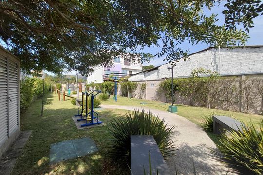Apartamento à venda com 2 quartos, 40m² em Cavalhada, Porto Alegre