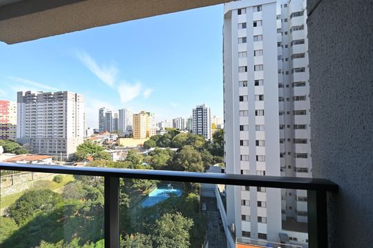 Varanda de apartamento para alugar com 1 quarto, 32m² em Chácara Inglesa, São Paulo