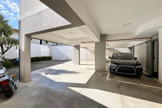 Garagem de apartamento à venda com 2 quartos, 47m² em Vila Albertina, São Paulo