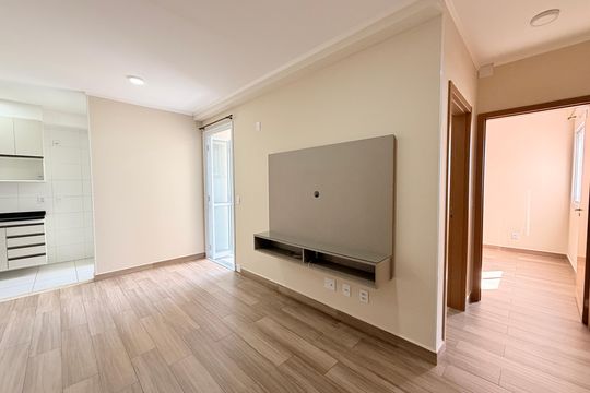 Apartamento à venda com 2 quartos, 54m² em Jardim do Lago, Jundiaí