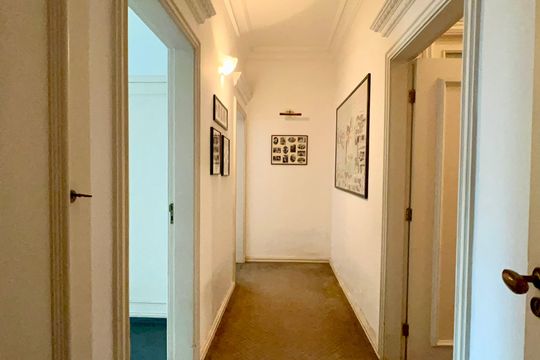 Corredor de apartamento para alugar com 3 quartos, 330m² em Jardim Paulista, São Paulo