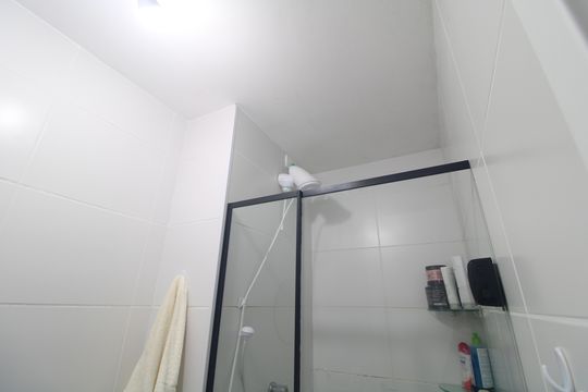 Banheiro de apartamento para alugar com 2 quartos, 34m² em Socorro, São Paulo