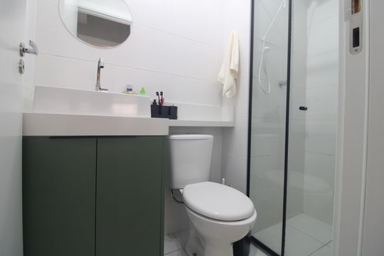 Banheiro de apartamento para alugar com 2 quartos, 34m² em Socorro, São Paulo