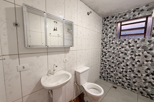 Banheiro Social de casa para alugar com 1 quarto, 241m² em Jardim America Iii, Várzea Paulista