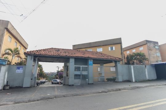 Fachada de apartamento para alugar com 2 quartos, 50m² em Jardim Mirai, Itaquaquecetuba