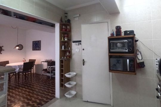 Cozinha Americana de apartamento para alugar com 2 quartos, 80m² em Embaré, Santos