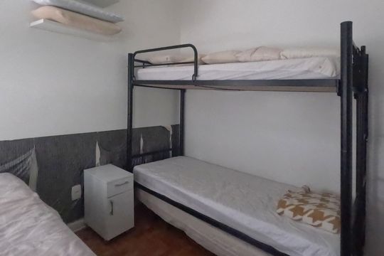 Quarto 2 de apartamento para alugar com 2 quartos, 80m² em Embaré, Santos