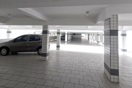 Área Comum - Garagem de apartamento para alugar com 2 quartos, 80m² em Embaré, Santos