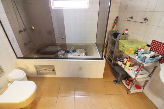 Quarto 1 - Suíte Banheiro  de casa à venda com 3 quartos, 180m² em Baeta Neves, São Bernardo do Campo