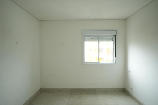 Quarto de apartamento à venda com 1 quarto, 56m² em Jardim, Santo André