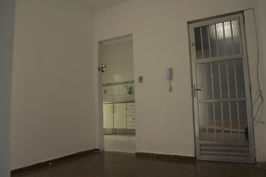 Sala de apartamento para alugar com 2 quartos, 65m² em Santos Anjos, Juiz de Fora