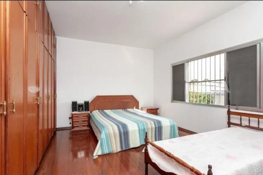 Casa de Condomínio à venda com 3 quartos, 288m² em Sumarezinho, São Paulo