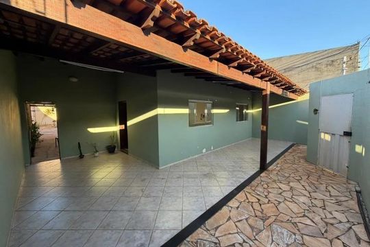 Área comum de casa para alugar com 3 quartos, 115m² em Santa Mônica, Uberlândia