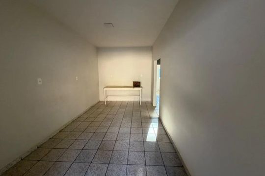 Casa para alugar com 3 quartos, 115m² em Santa Mônica, Uberlândia