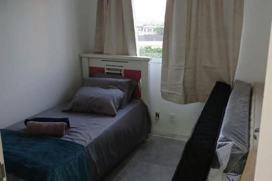 Quarto de apartamento para alugar com 2 quartos, 45m² em Santo Cristo, Rio de Janeiro