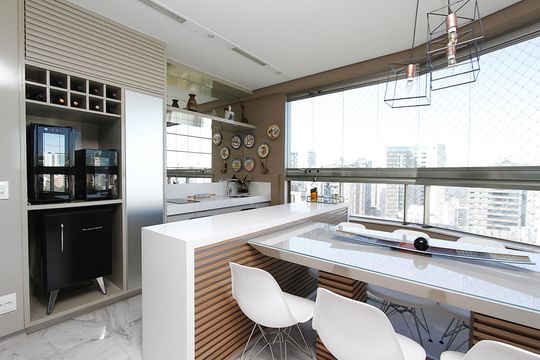 Varanda da Sala de apartamento para alugar com 4 quartos, 183m² em Belvedere, Belo Horizonte