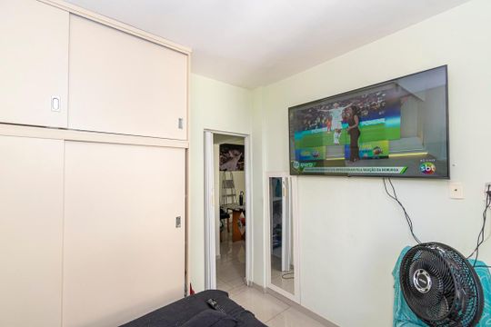 Quarto de apartamento à venda com 1 quarto, 47m² em Irajá, Rio de Janeiro