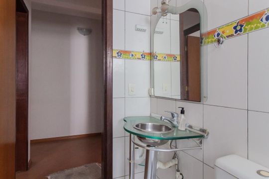 Banheiro Social de apartamento para alugar com 3 quartos, 120m² em Rp4 (regiões de Planejamento), Mauá