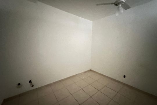 Quarto 1 de apartamento para alugar com 2 quartos, 55m² em Itararé, São Vicente