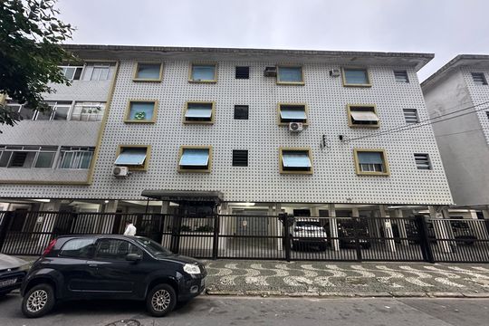 Fachada do bloco de apartamento para alugar com 2 quartos, 55m² em Itararé, São Vicente