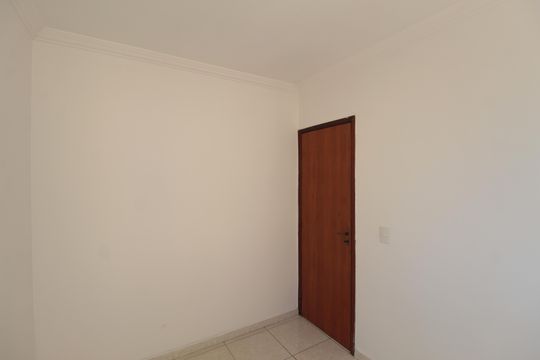 Quarto 1 de apartamento à venda com 2 quartos, 48m² em Piratininga, Belo Horizonte