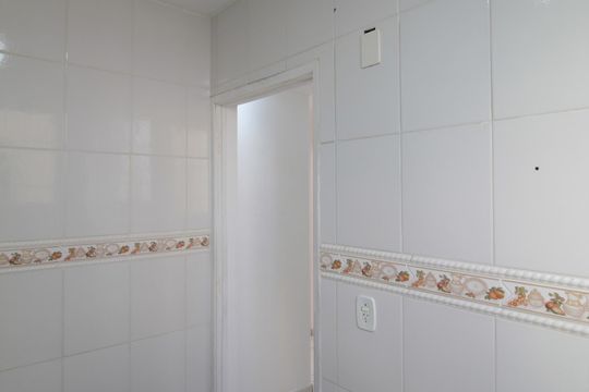 Cozinha e Área de Serviço de apartamento à venda com 2 quartos, 48m² em Piratininga, Belo Horizonte