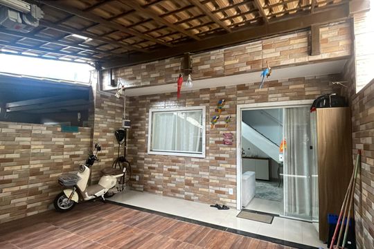 Garagem de casa para alugar com 2 quartos, 70m² em Jardim Portugal, Duque de Caxias