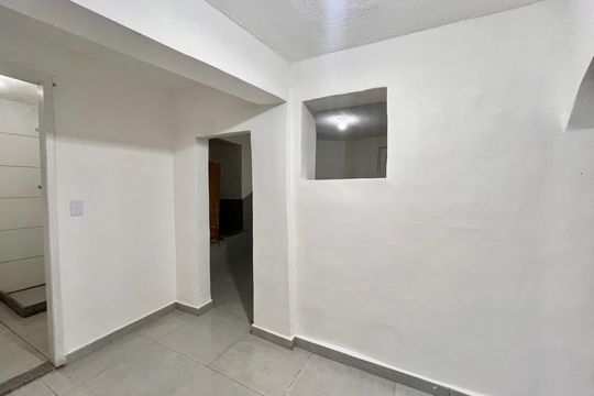 Sala de casa para alugar com 1 quarto, 45m² em Gávea, Rio de Janeiro