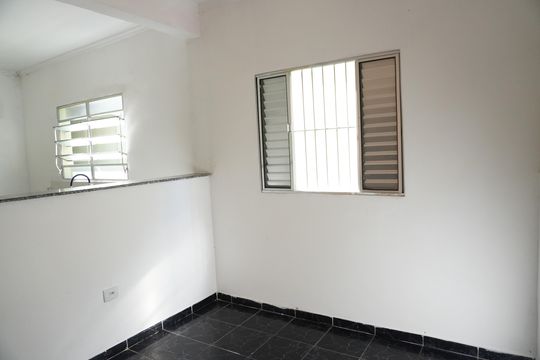 Casa para alugar com 2 quartos, 125m² em Jardim Camargo Novo, Ferraz de Vasconcelos