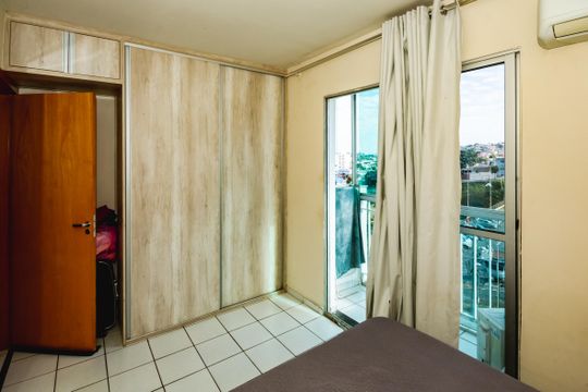 Quarto de apartamento à venda com 3 quartos, 62m² em Parque São Pedro, Belo Horizonte