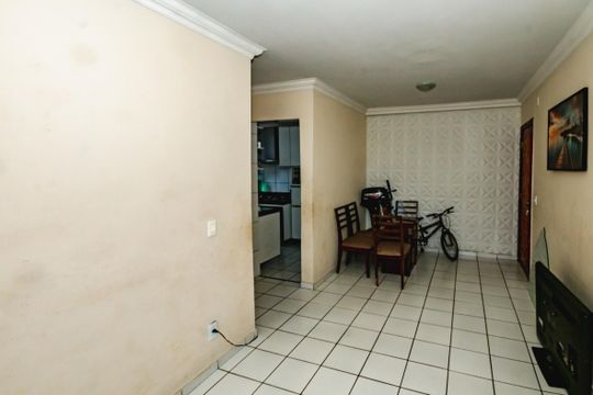 Sala de apartamento à venda com 3 quartos, 62m² em Parque São Pedro, Belo Horizonte