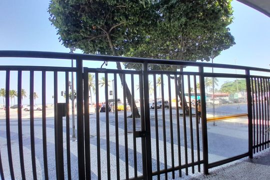 Área externa de apartamento para alugar com 3 quartos, 129m² em Copacabana, Rio de Janeiro
