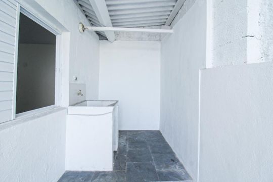 Área de Serviço de casa à venda com 2 quartos, 100m² em Vila Santa Edwiges, São Paulo