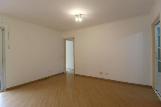 Sala de apartamento para alugar com 2 quartos, 74m² em Vila Uberabinha, São Paulo