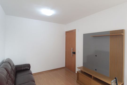 Sala de apartamento para alugar com 2 quartos, 50m² em Juliana, Belo Horizonte