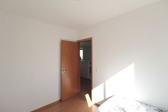 Quarto 1 de apartamento para alugar com 2 quartos, 50m² em Juliana, Belo Horizonte