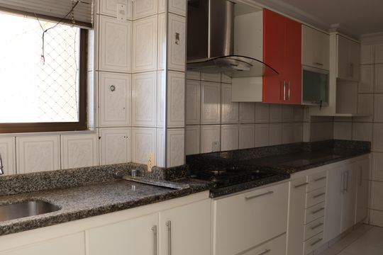 Apartamento à venda com 3 quartos, 112m² em Jardim Goias, Goiânia