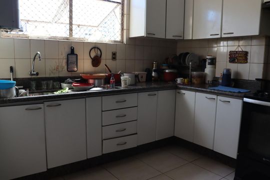 Apartamento à venda com 3 quartos, 188m² em Setor Bela Vista, Goiânia
